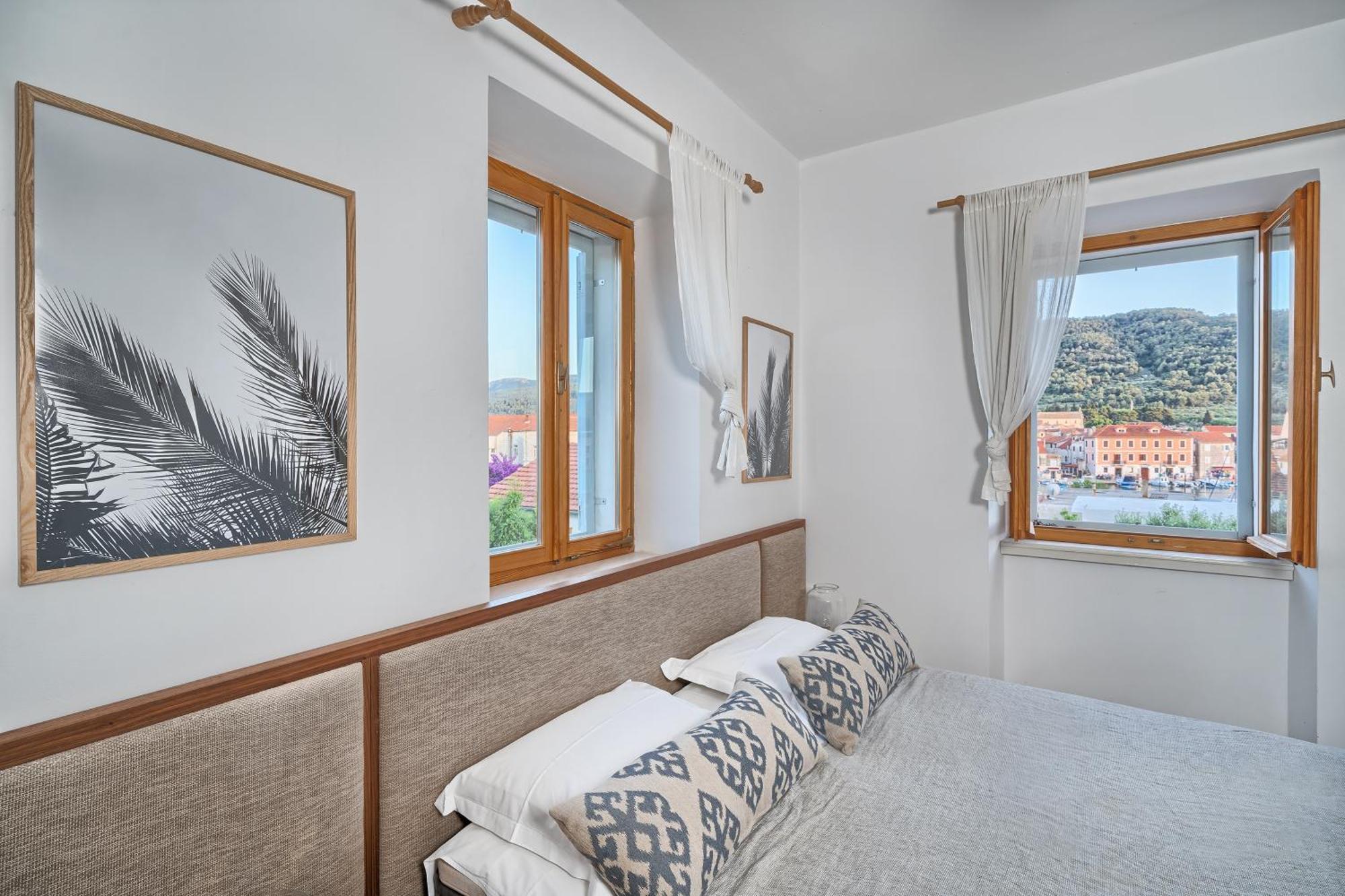 סטארי גראד Hvar Luxury Villa And Pool With View In Heart Of Stari Grad מראה חיצוני תמונה